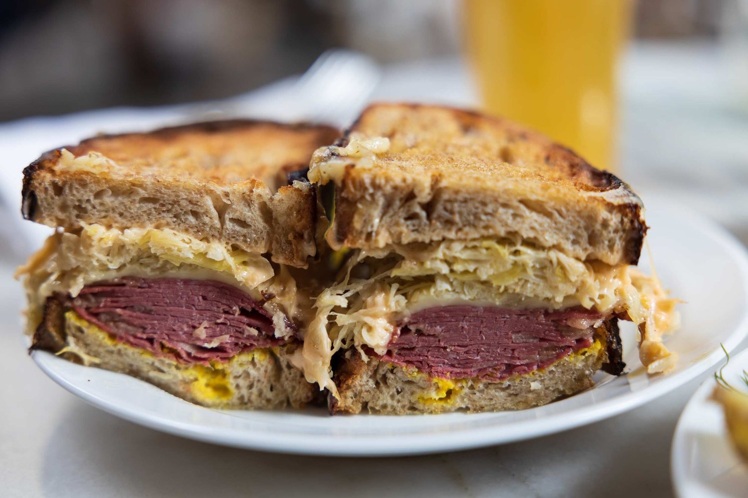 Schmaltz-delikatessen-reuben-sandwich